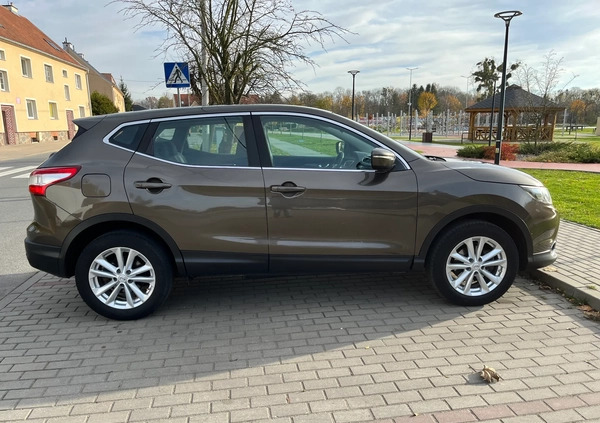 Nissan Qashqai cena 48800 przebieg: 102112, rok produkcji 2014 z Kętrzyn małe 704